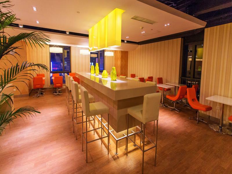 Holiday Inn Express Changzhou Centre By Ihg Exteriör bild